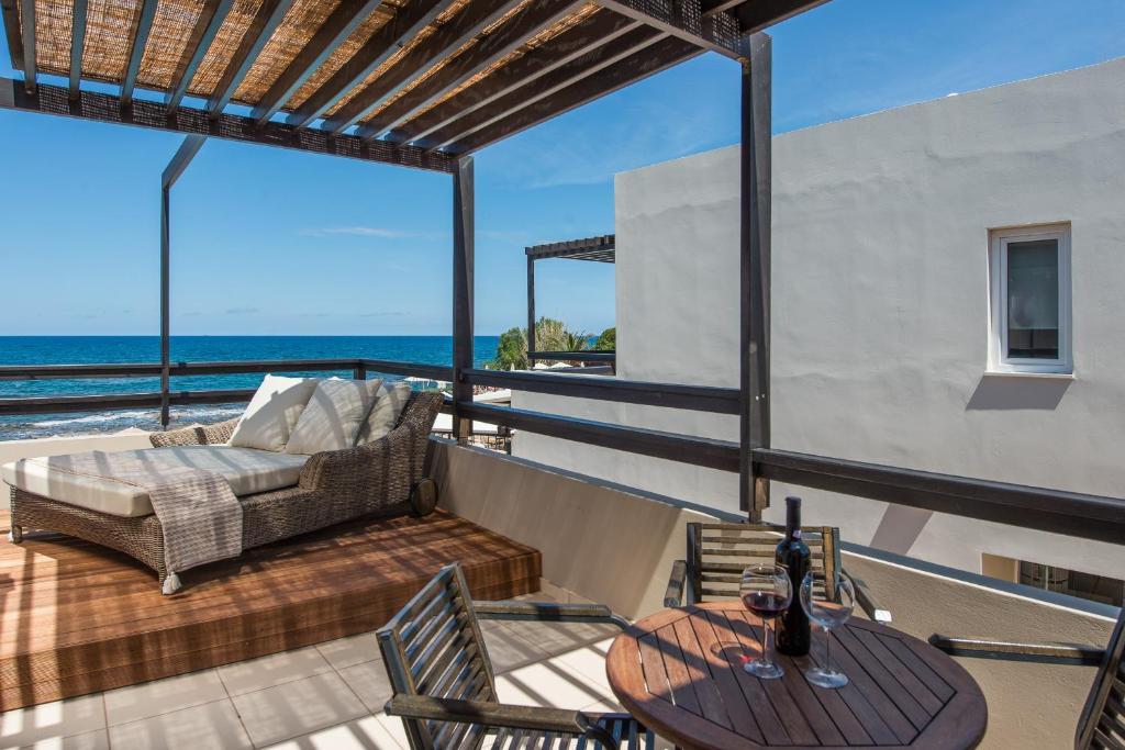 Corinna Mare 3* Chania (Crete)