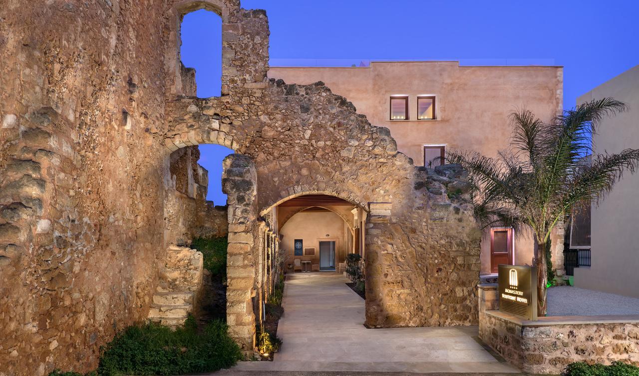 Madonna Del Mare Guest house 4*