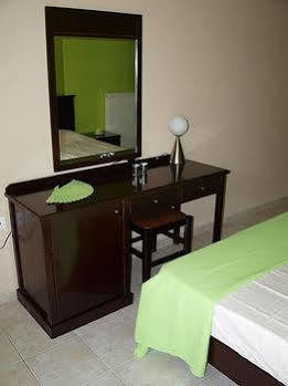 Six Senses Villa *
