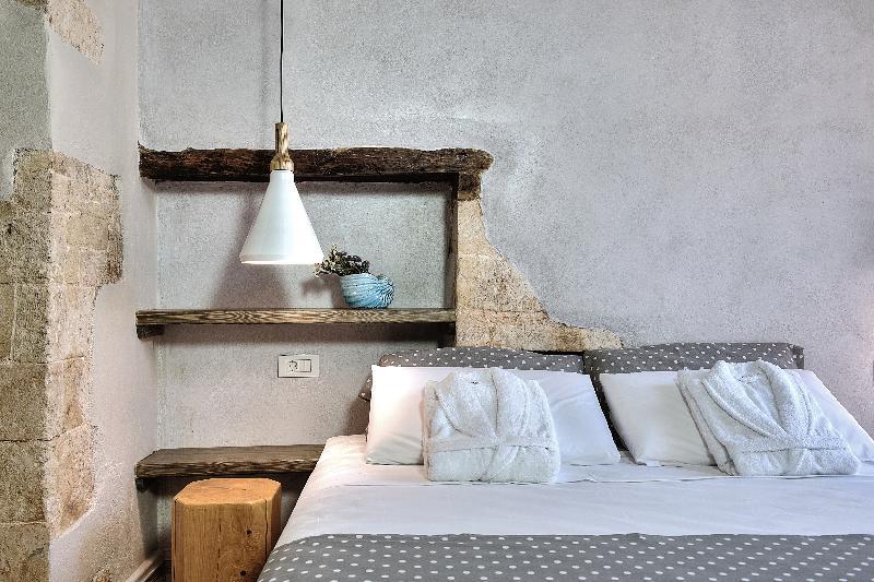 Hotel Elia Zampeliou (adults Only) 3*