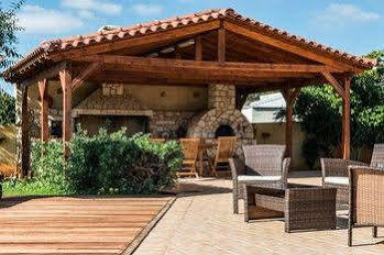 Villa Dafni *