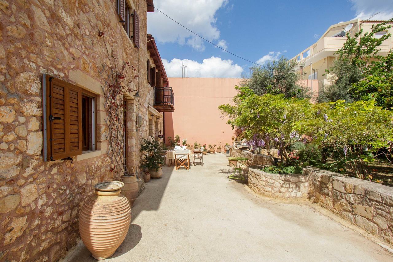 Traditional Elegant Cretan Stone For Families Holiday home *