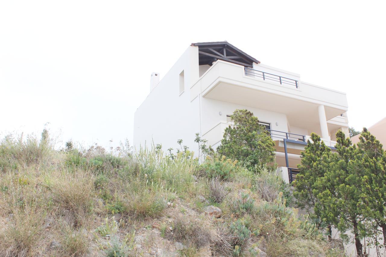 Koukouvaya Superb Penthouse *