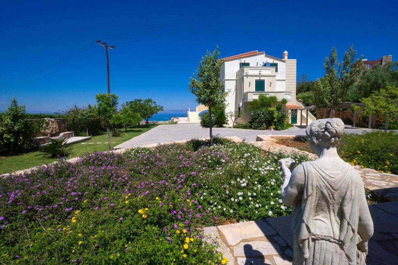 Holiday home Golden Key Villas