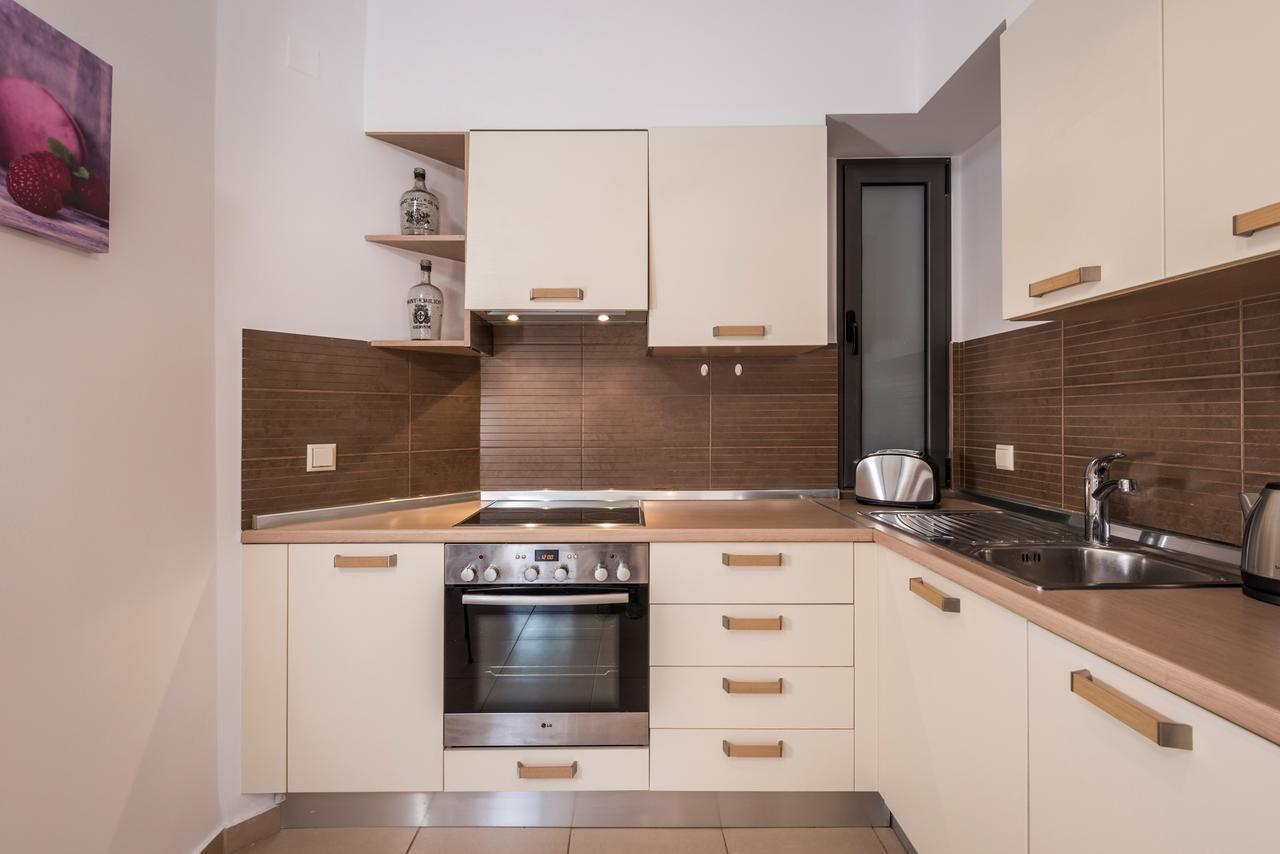 Aequor Luxury Apartment *