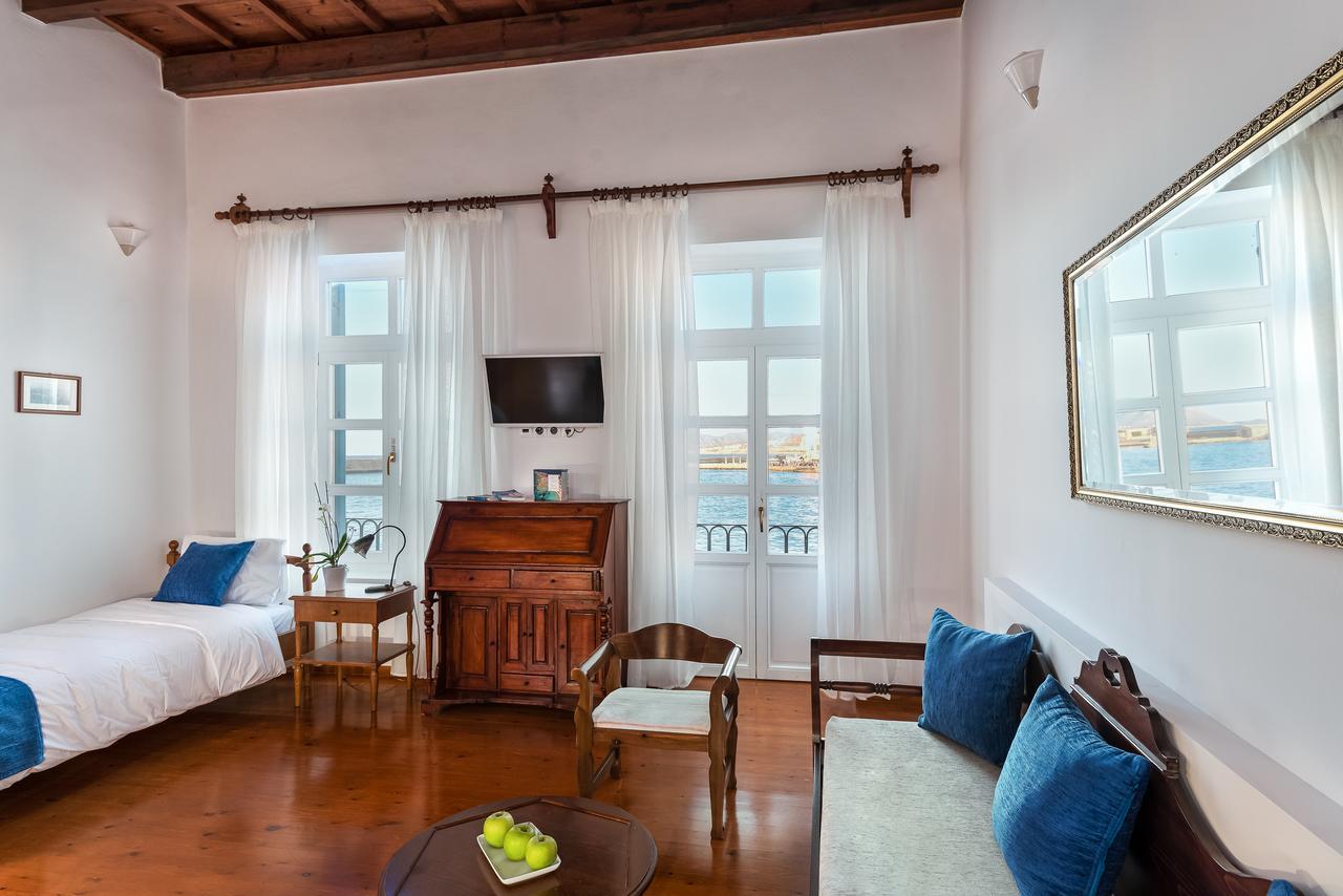 Amphora Hotel Chrissi Akti Chania