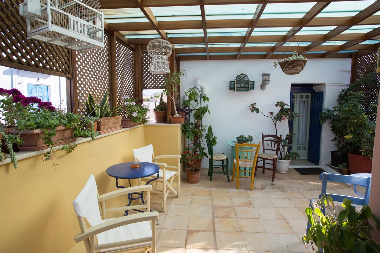 Nostos Aparthotel 3*