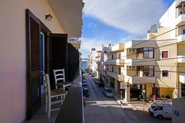 Alkis Apartment *