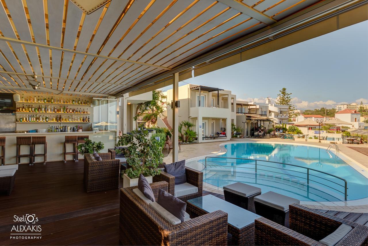 Corinna Mare Aparthotel 3*