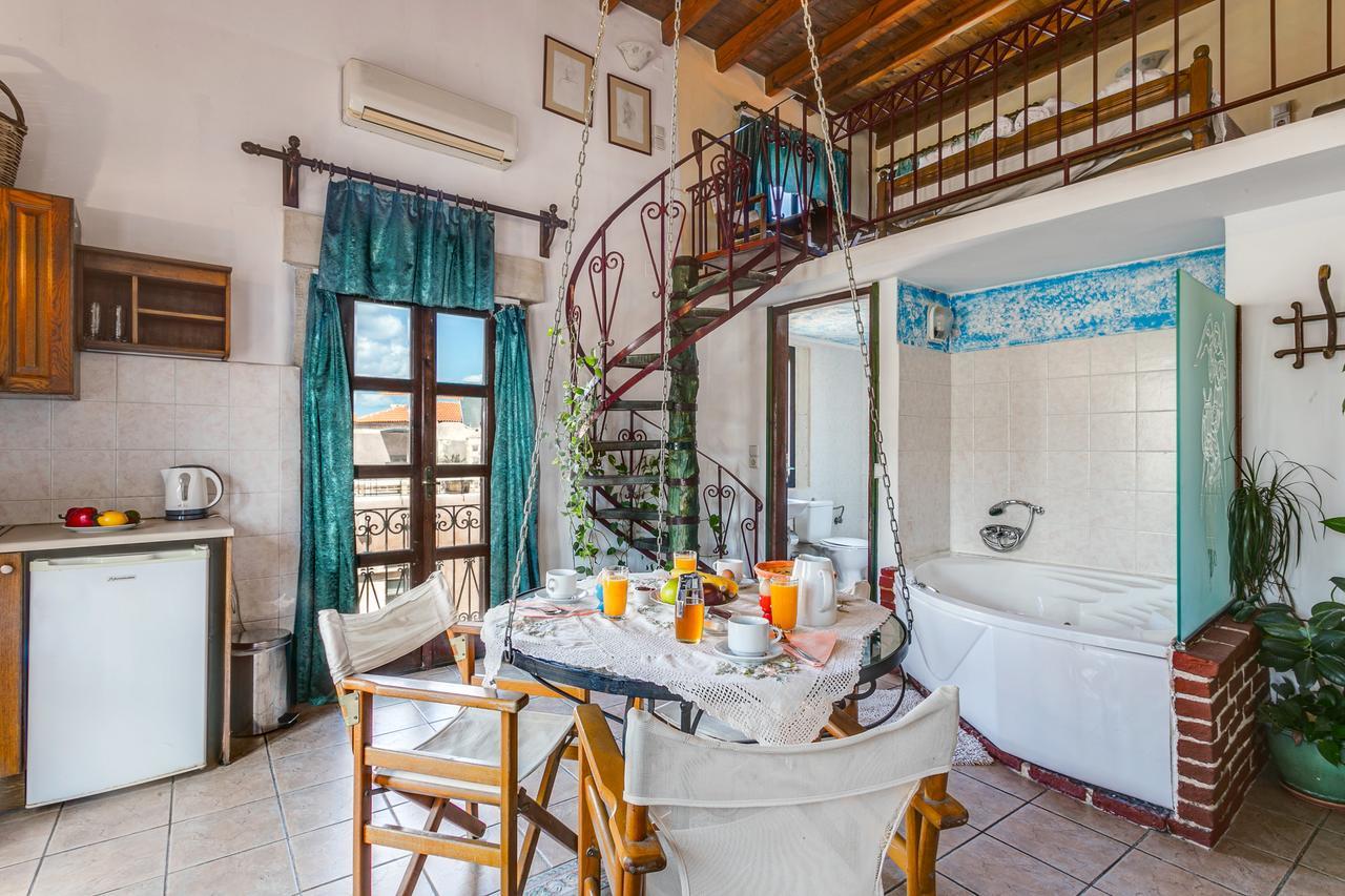 Ifigenia By Captain Michalis Guest house