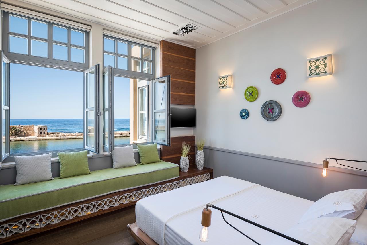 Ambassadors Boutique Hotel