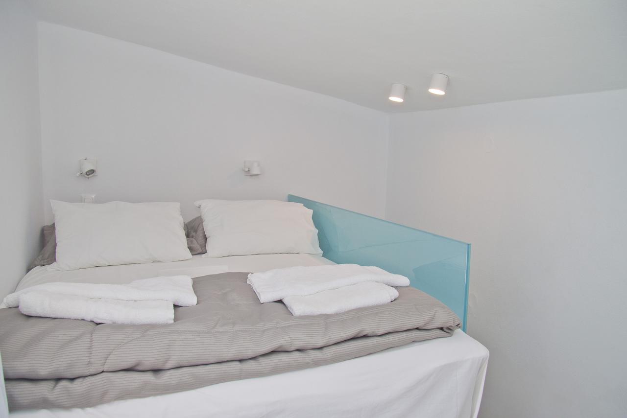 Christina Hotel 3*