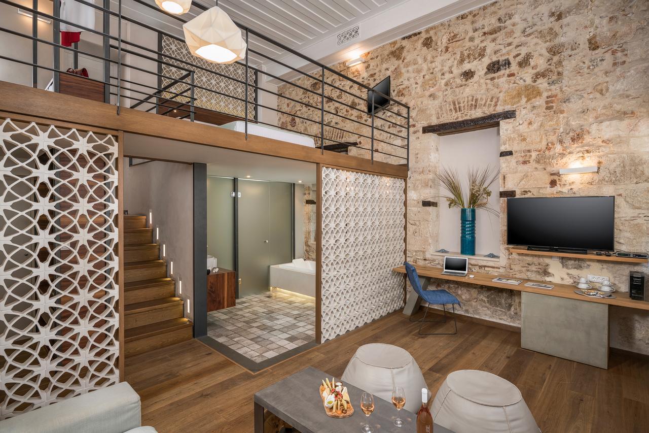 Ambassadors Boutique Hotel 5*