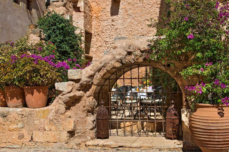 Ionas Boutique Chania (Crete)