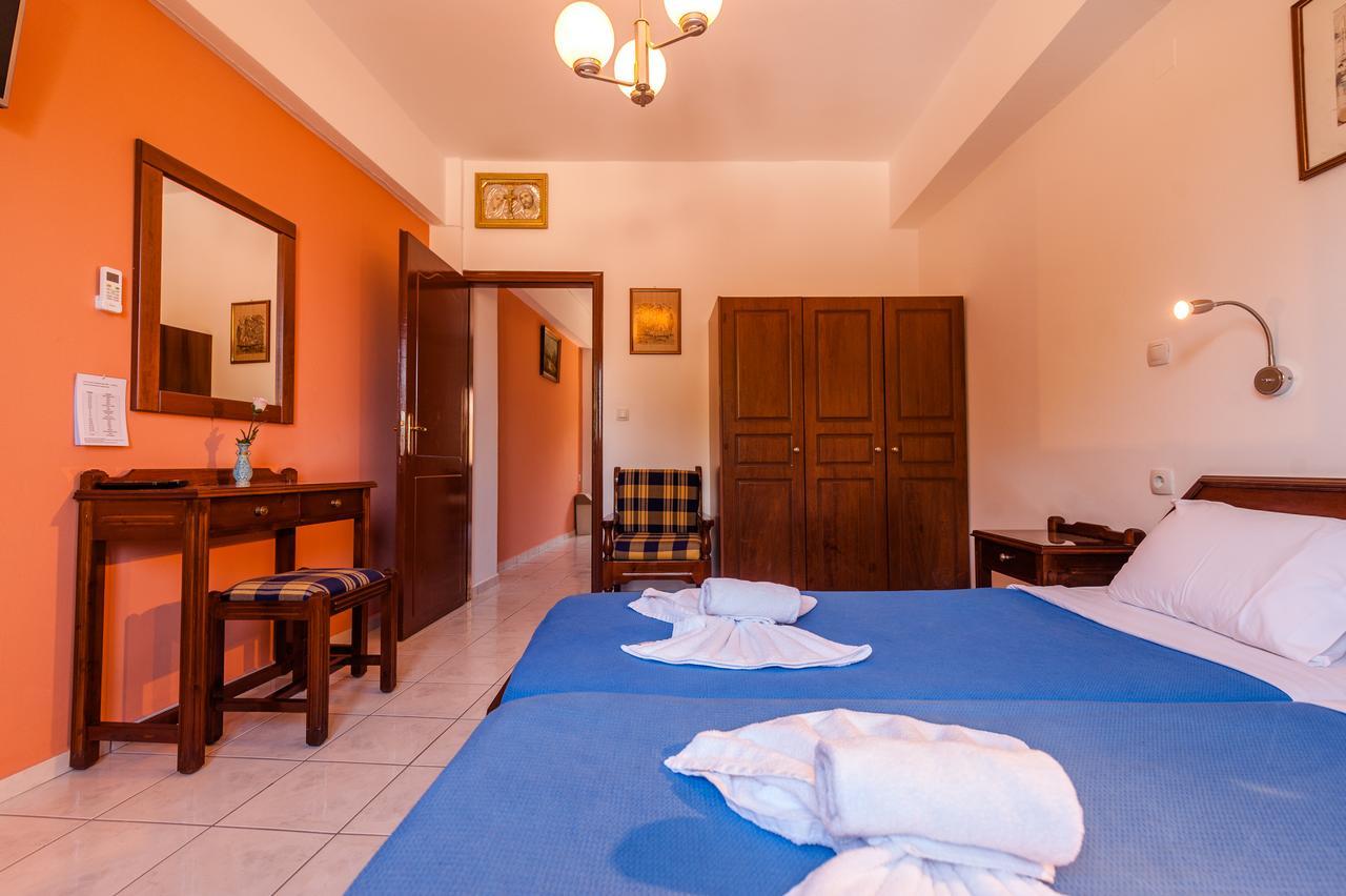 Poco Loco Bed & Breakfast Chania (Crete)