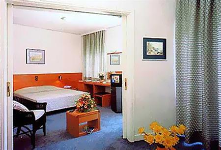 Porto Veneziano 3* Chania (Crete)