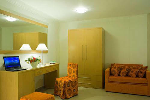 Hotel Elena