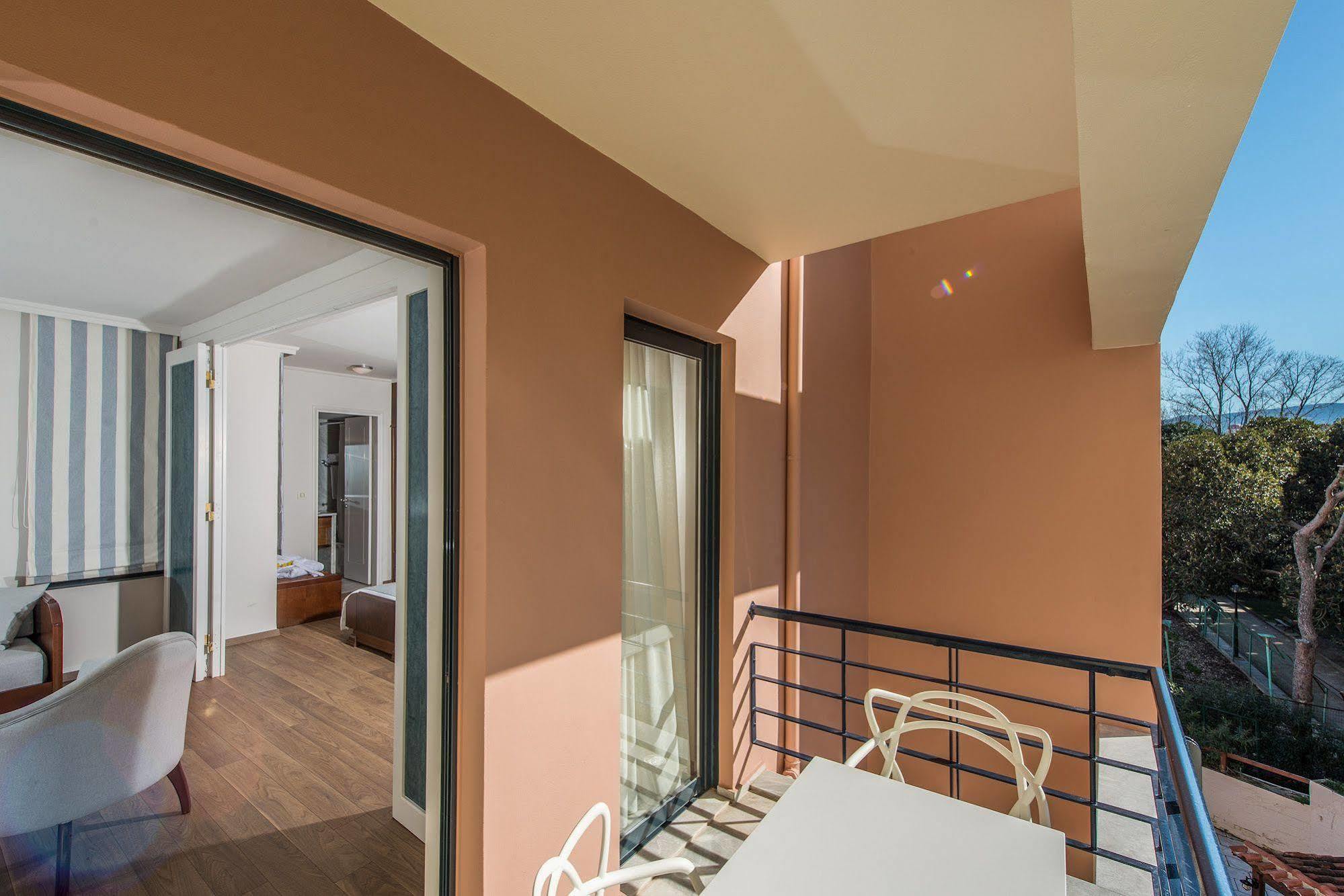 Hotel Avra Boutique
