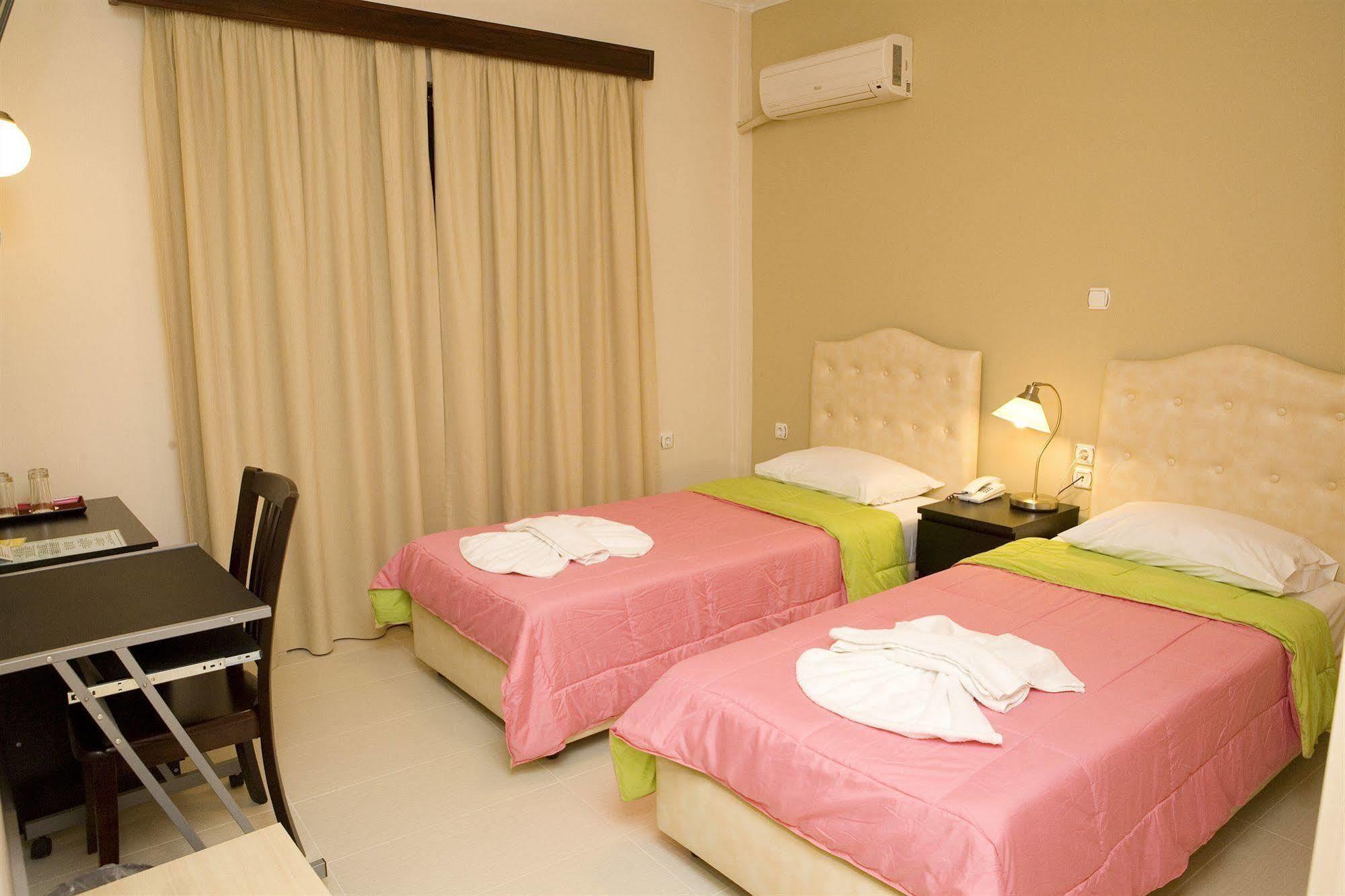 Hotel Archontiki 3*