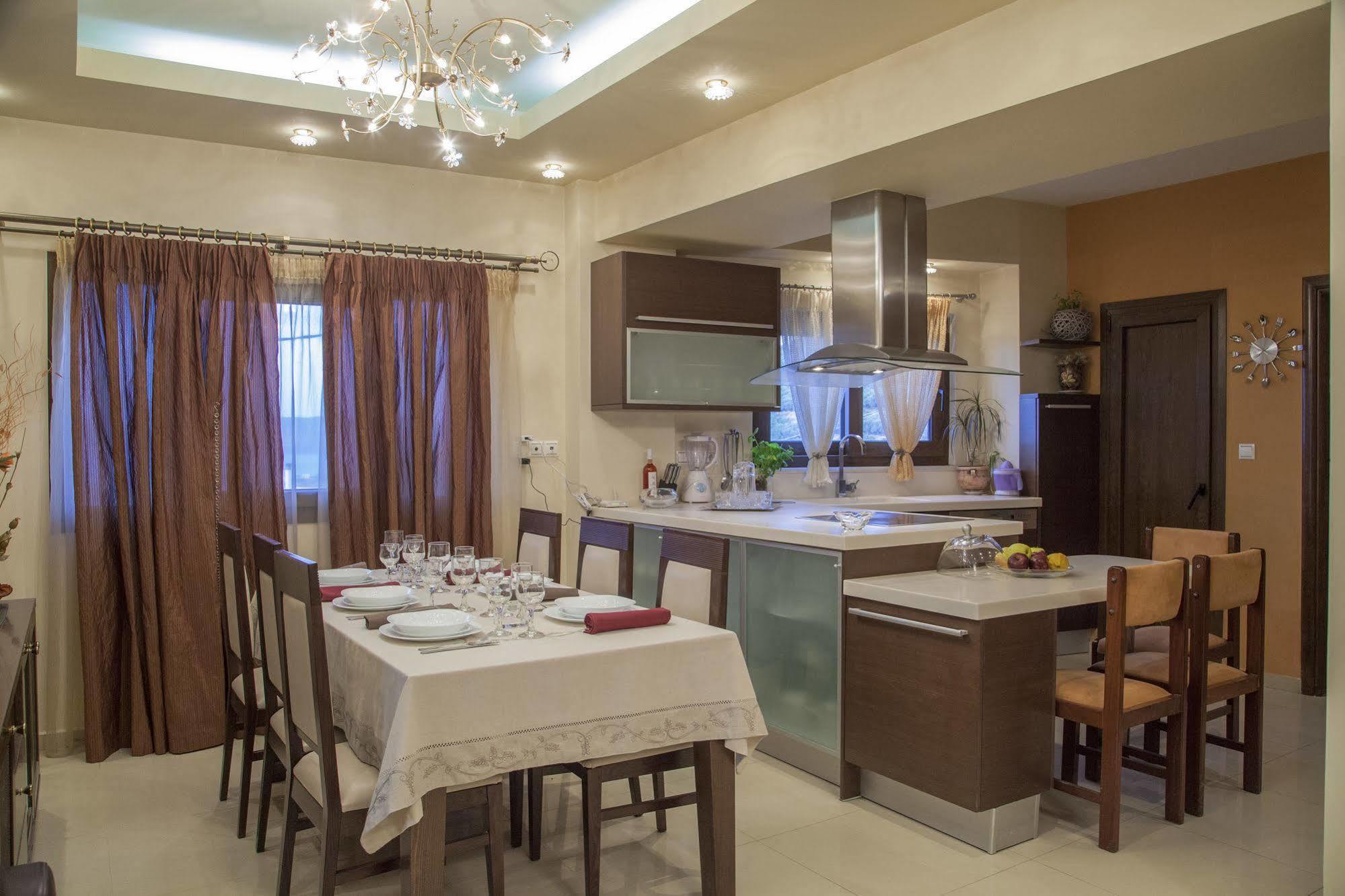Venezia Hotel 2*