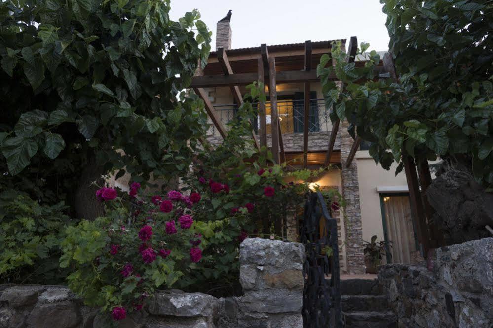 Elia Therissos Maisonettes 4*