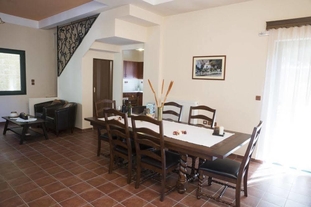 Hotel Elia Therissos Maisonettes 4*