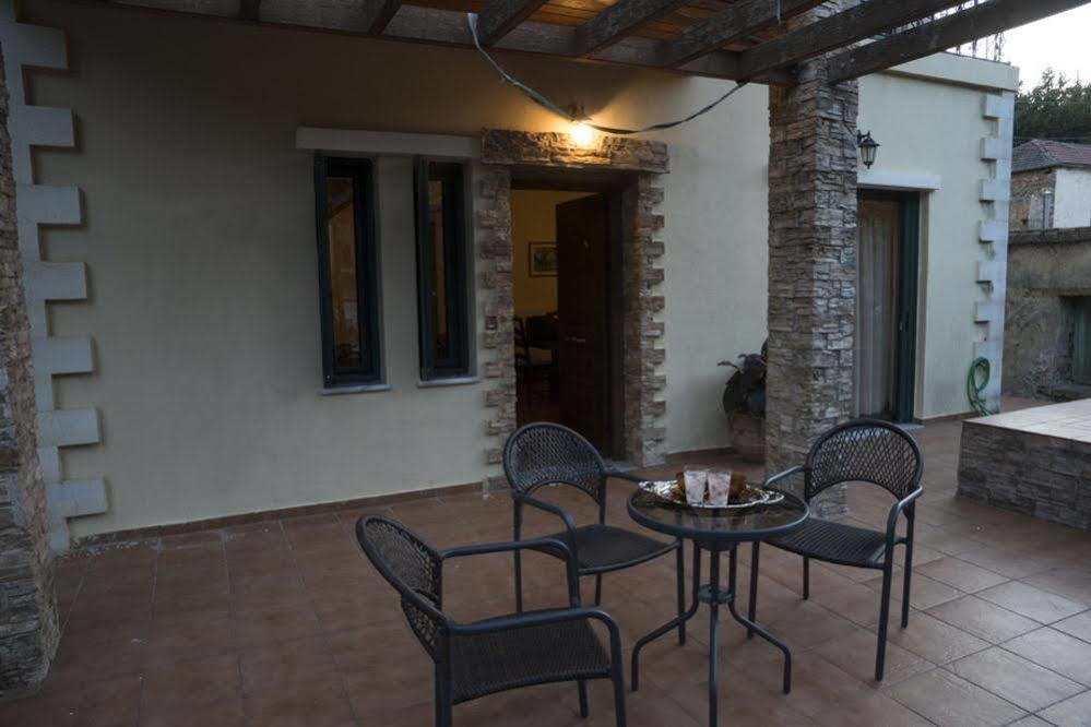 Elia Therissos Maisonettes Hotel Chania (Crete)