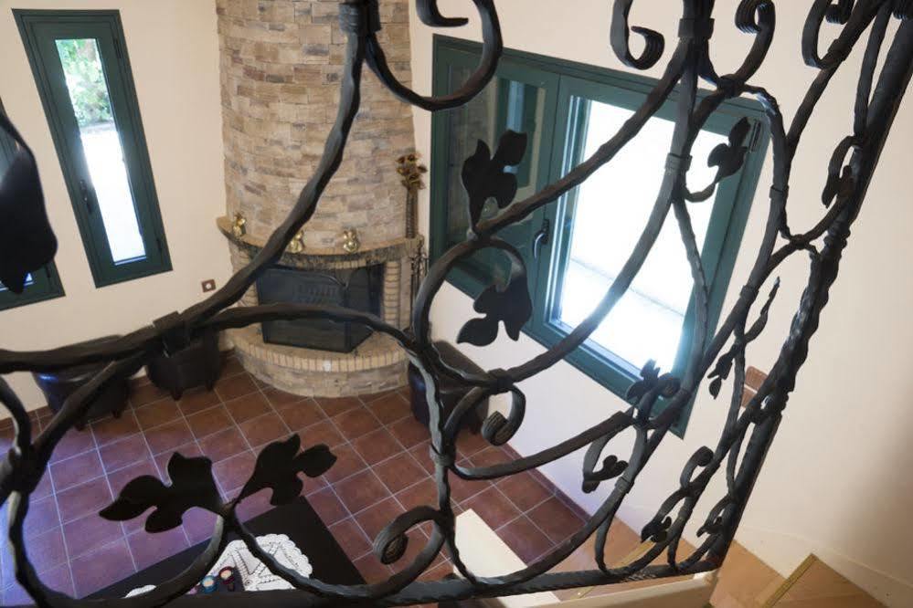 Elia Therissos Maisonettes Hotel Chania (Crete)