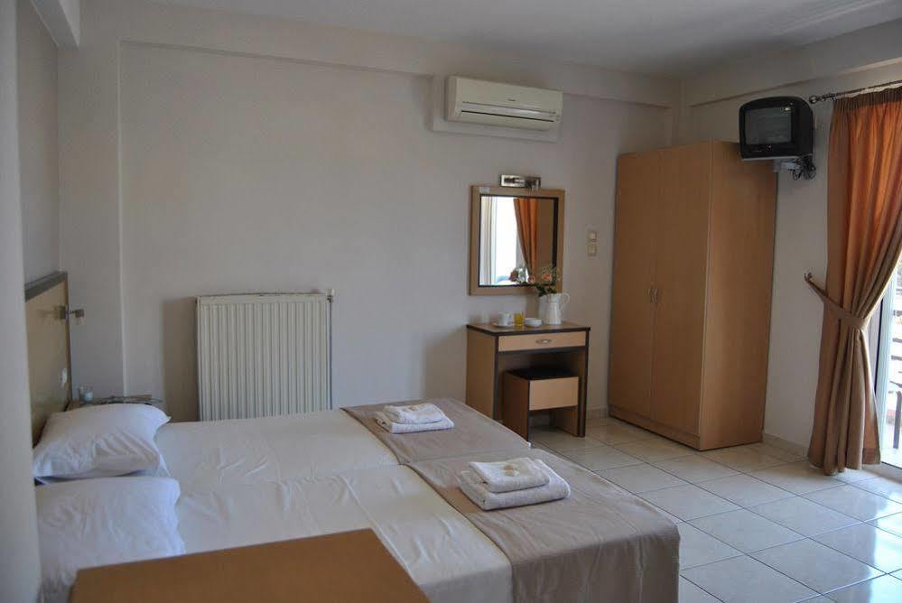 Hotel Theofilos Chania (Crete)