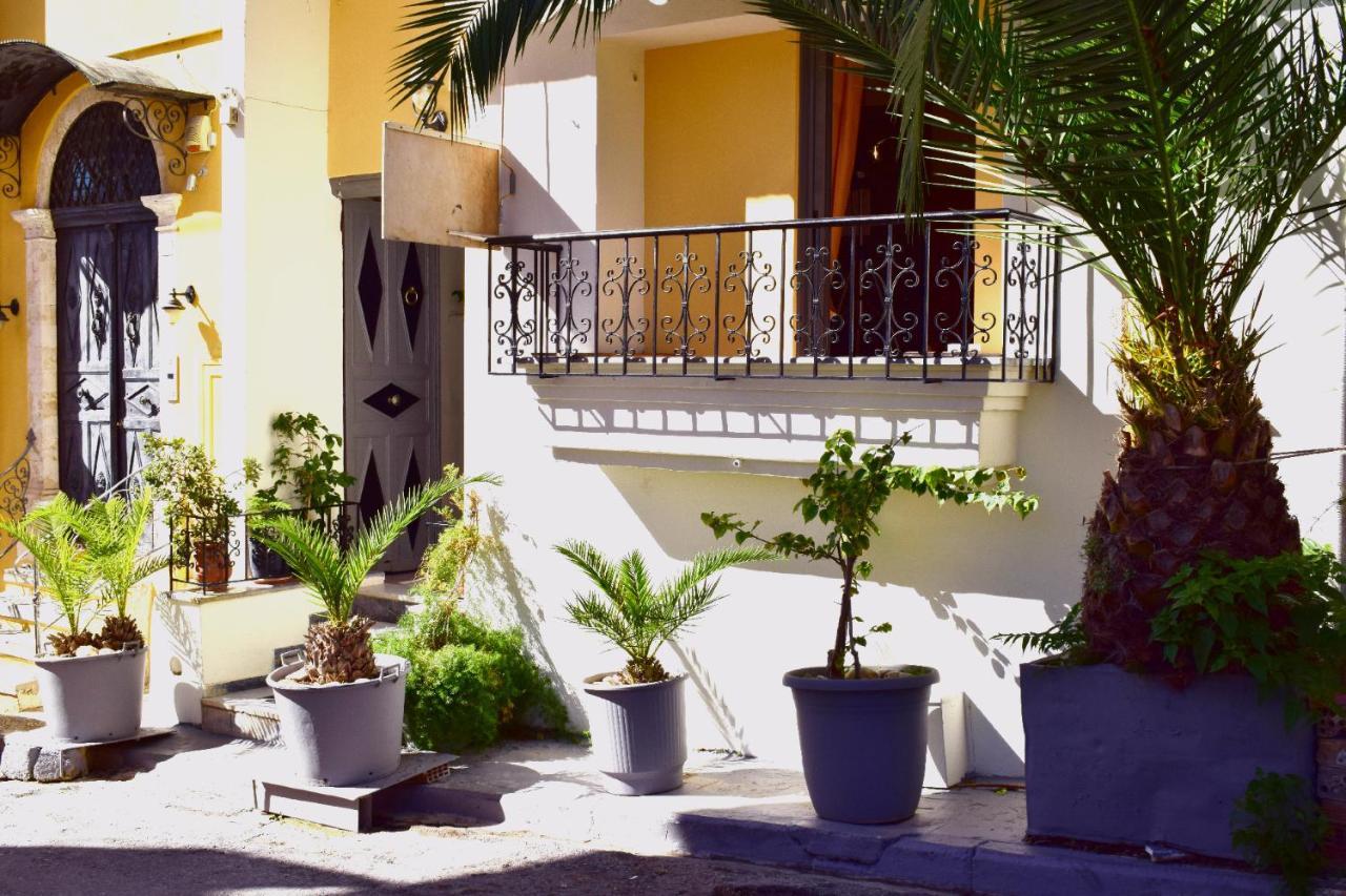 Stoa Rooms Apartment Chania (Crete)