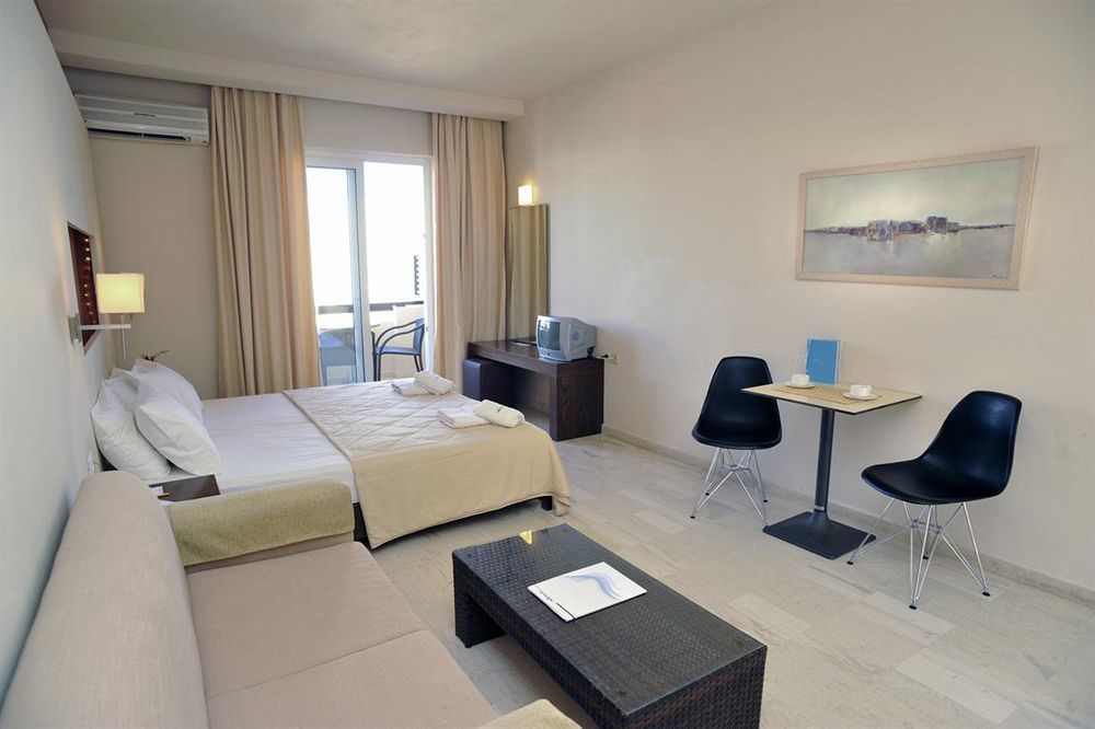 Corinna Mare Aparthotel