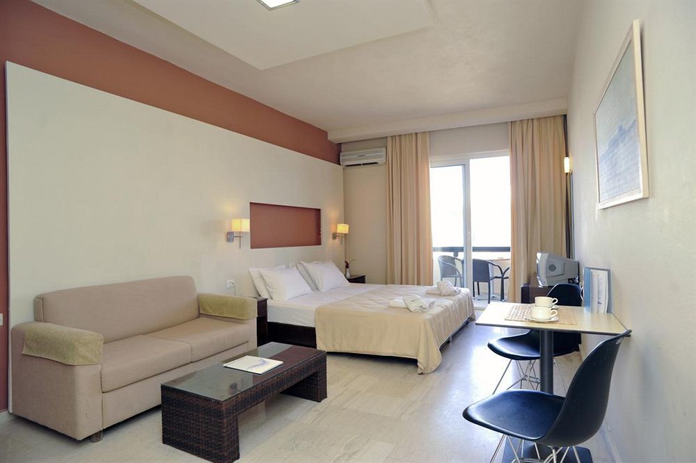 Aparthotel Corinna Mare Chania (Crete)