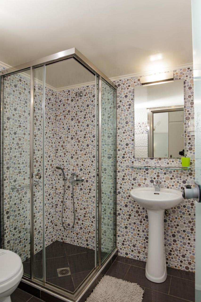 Ideon Hotel 2*