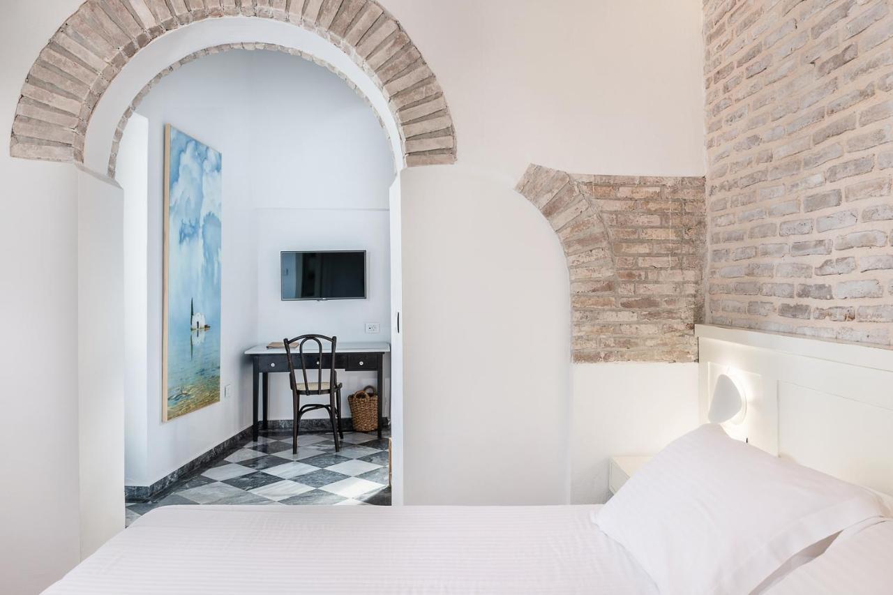 Off 3* Chania (Crete)