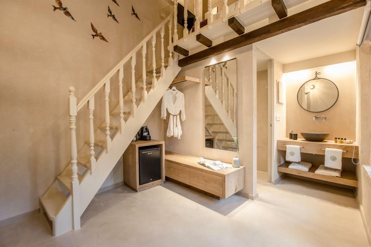 J&G Suites Hotel 3*