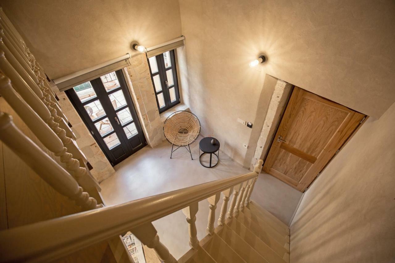 J&G Suites Hotel 3*