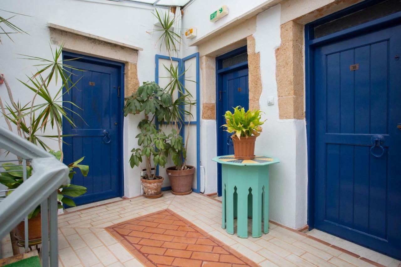 Nostos Aparthotel 3*