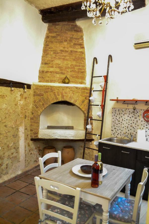 Apartment Yro