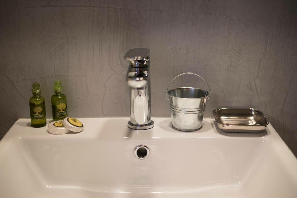 Hotel Thejoy 3*