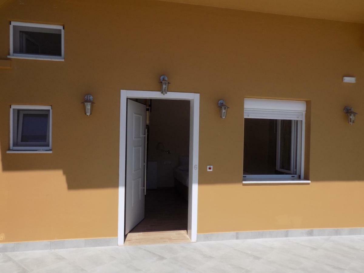 Aparthotel Souvlakis Pool Chania (Crete)