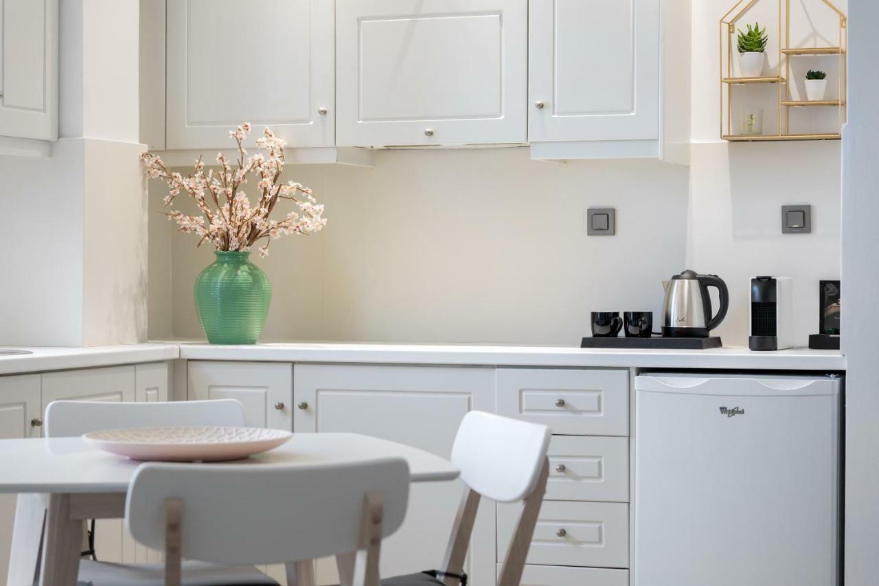 Apartment Forum *