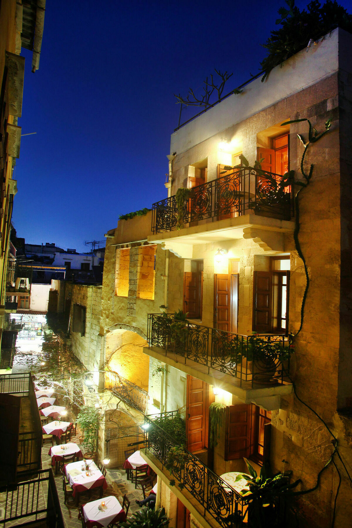 Palazzo Di Pietro Apartment Chania (Crete)