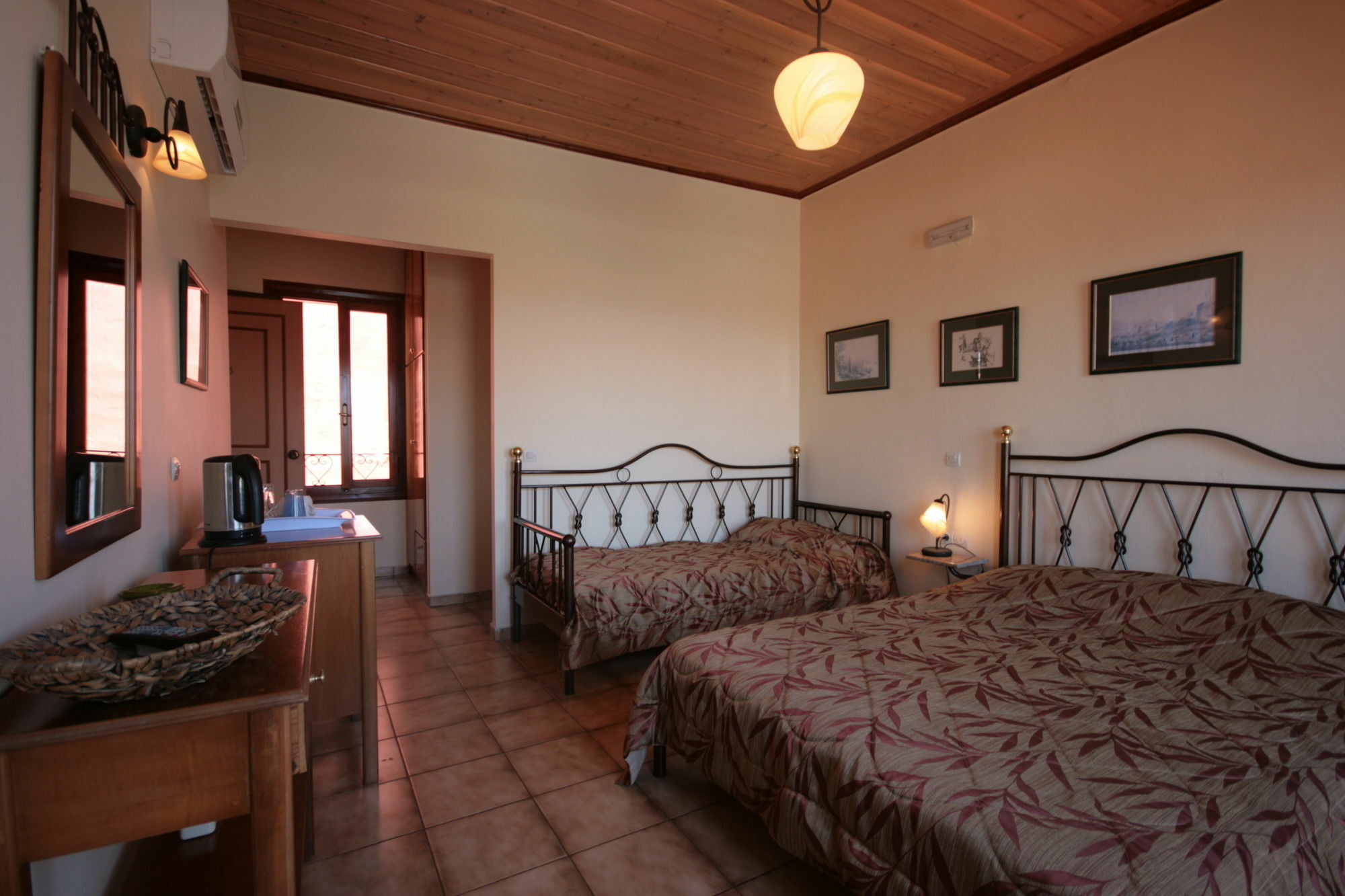 Hotel Helena 3*