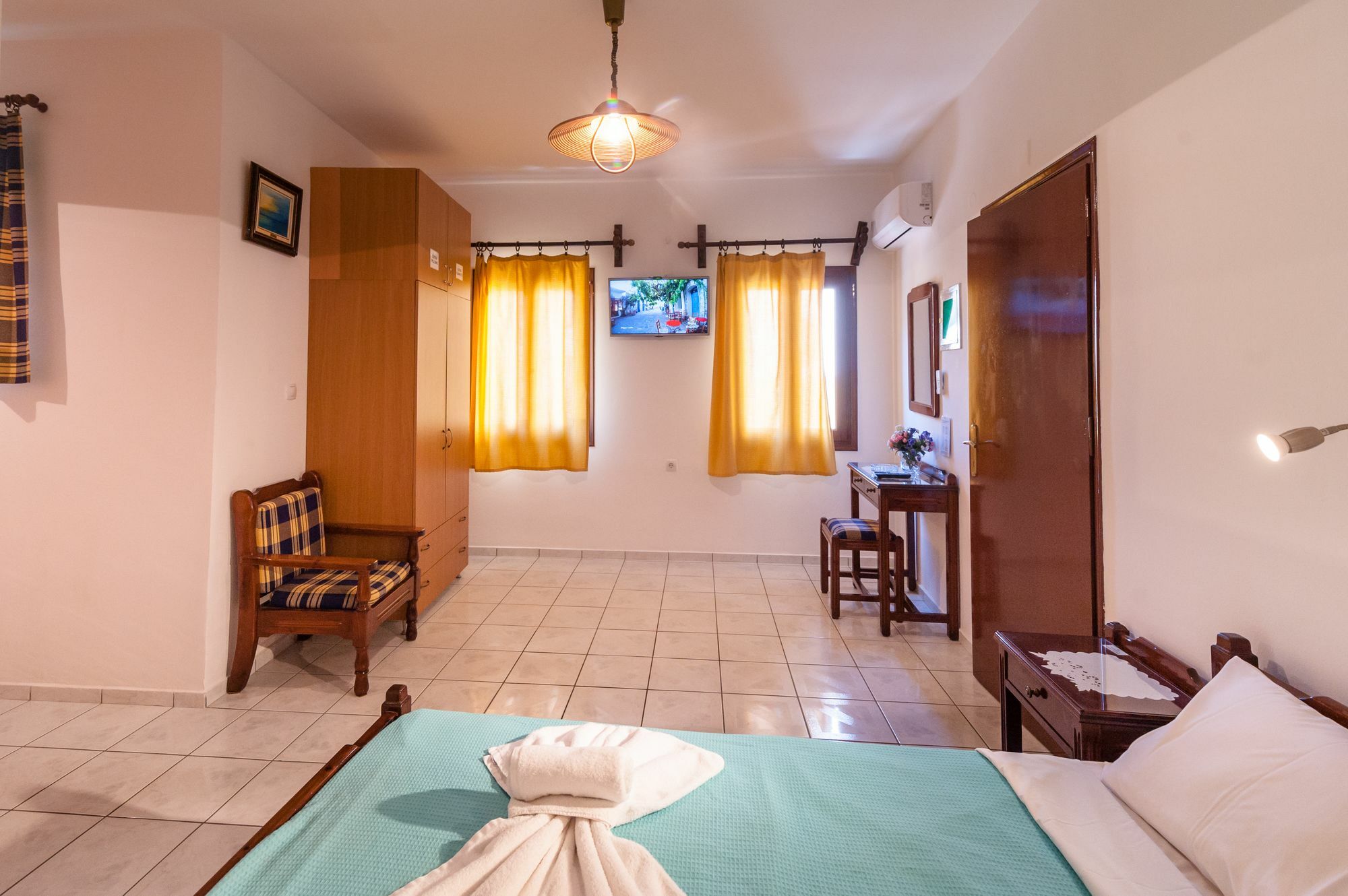 Poco Loco Bed & Breakfast Chania (Crete)
