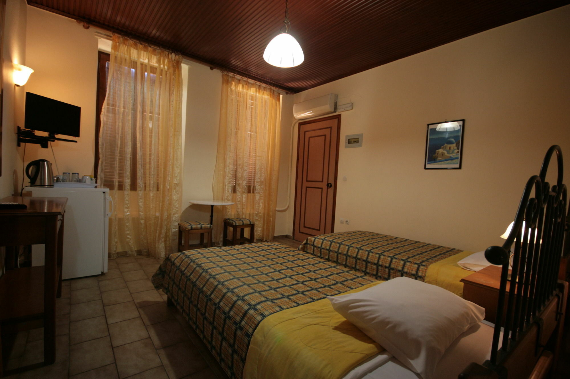 Helena Hotel