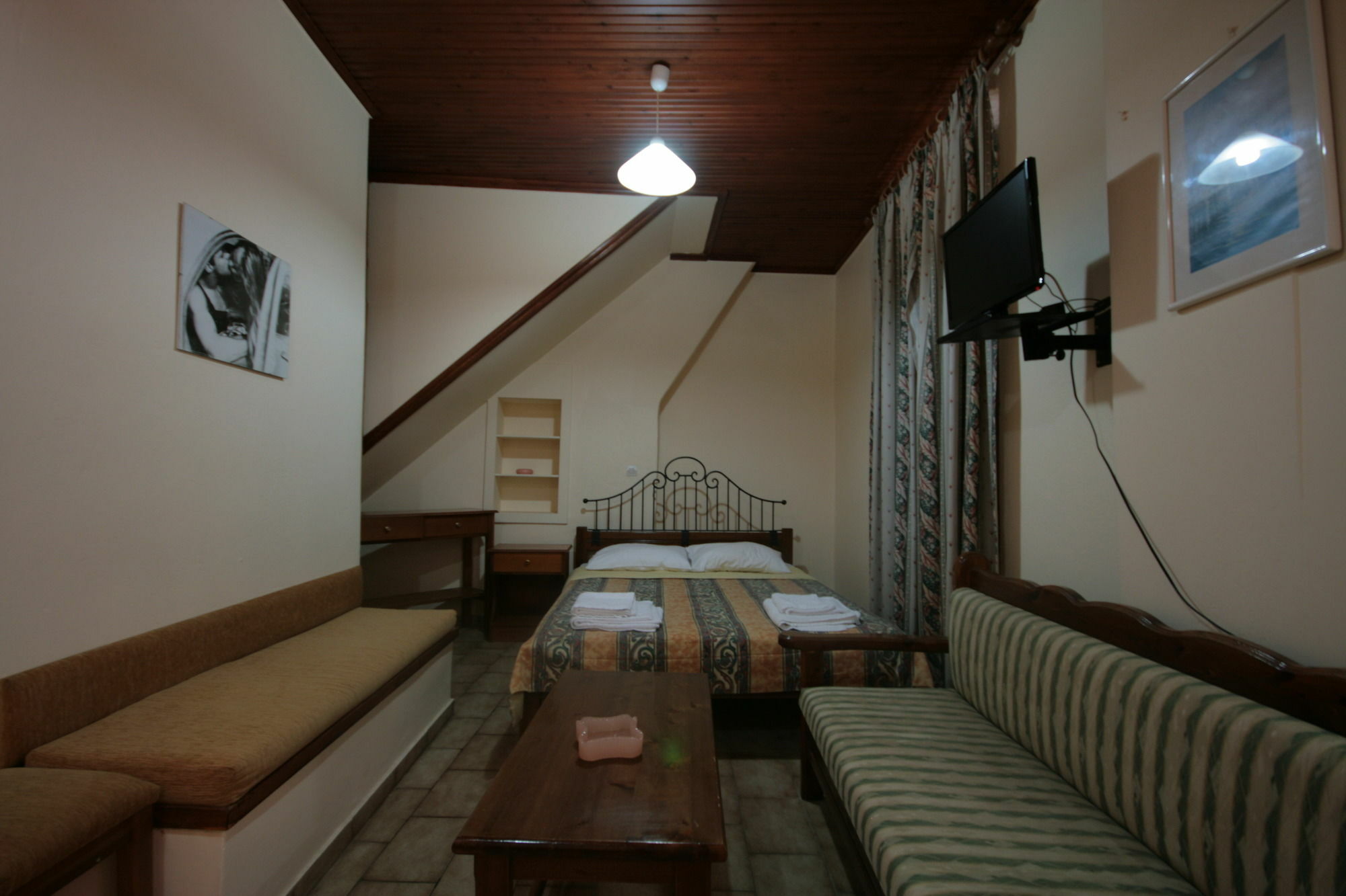 Helena 3* Chania (Crete)