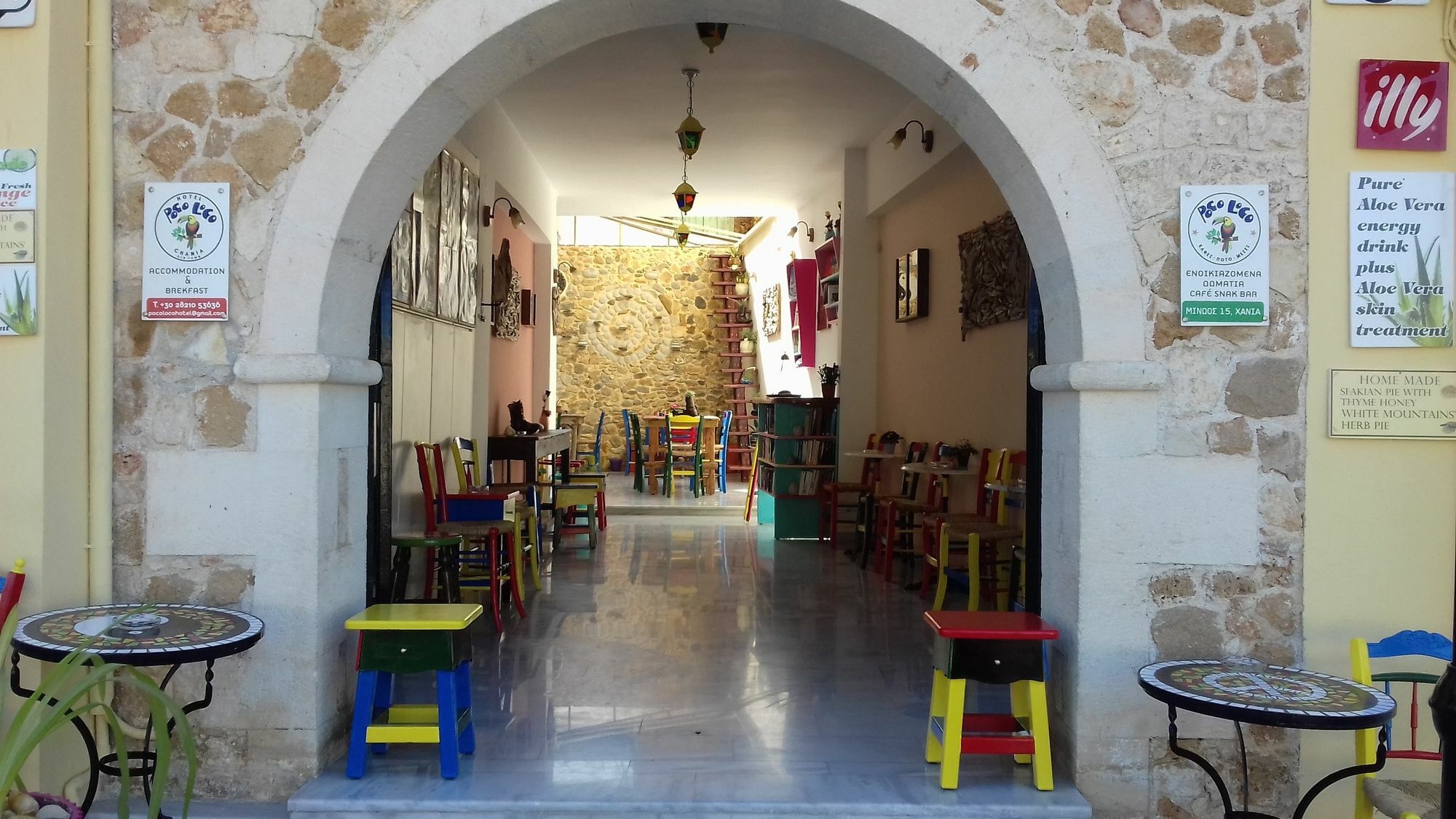 Poco Loco Bed & Breakfast Chania (Crete)