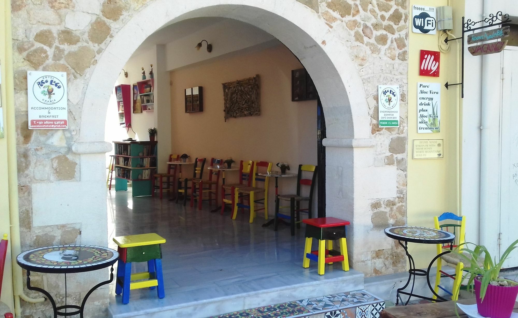 Bed & Breakfast Poco Loco 2*