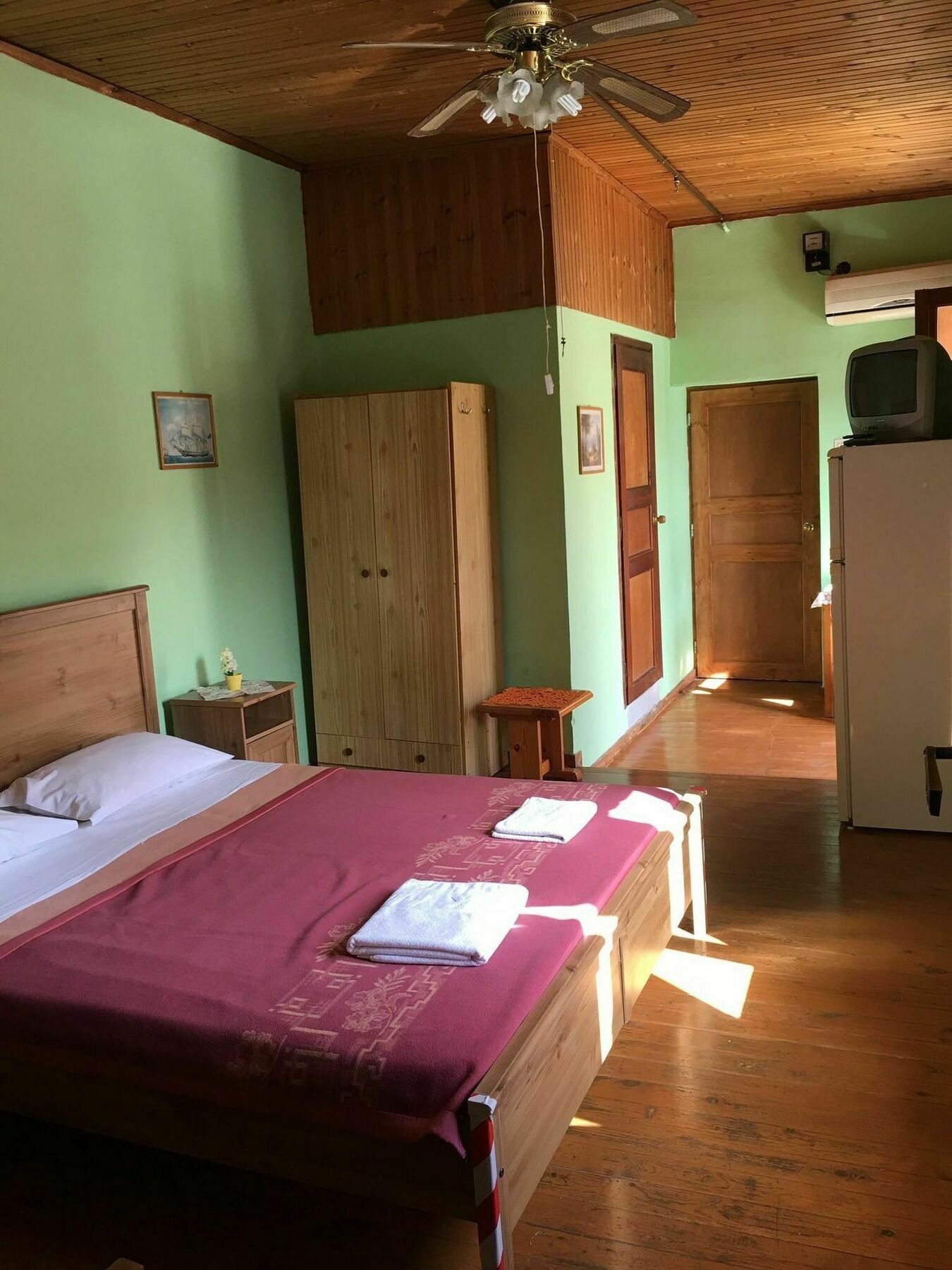 Stelios Hotel 2*