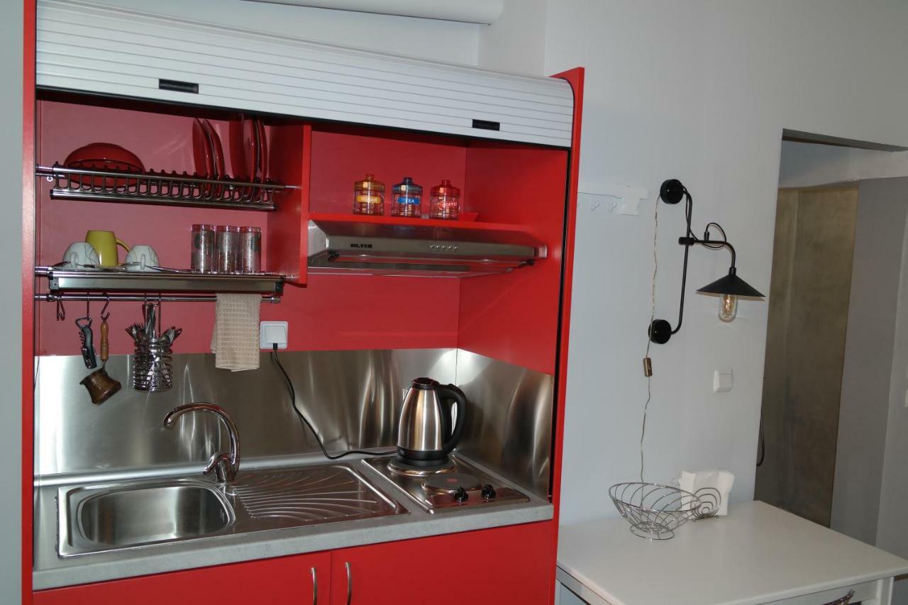 Yro Apartment *